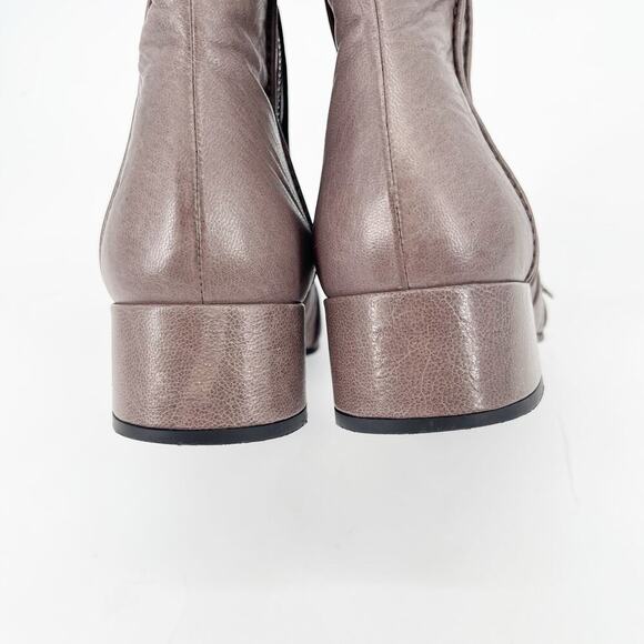 Prada F/W 2017 Dove Gray Multi Buckle Moto Grunge Square Toe Ankle Boot IT 37.5 - Picture 11 of 15